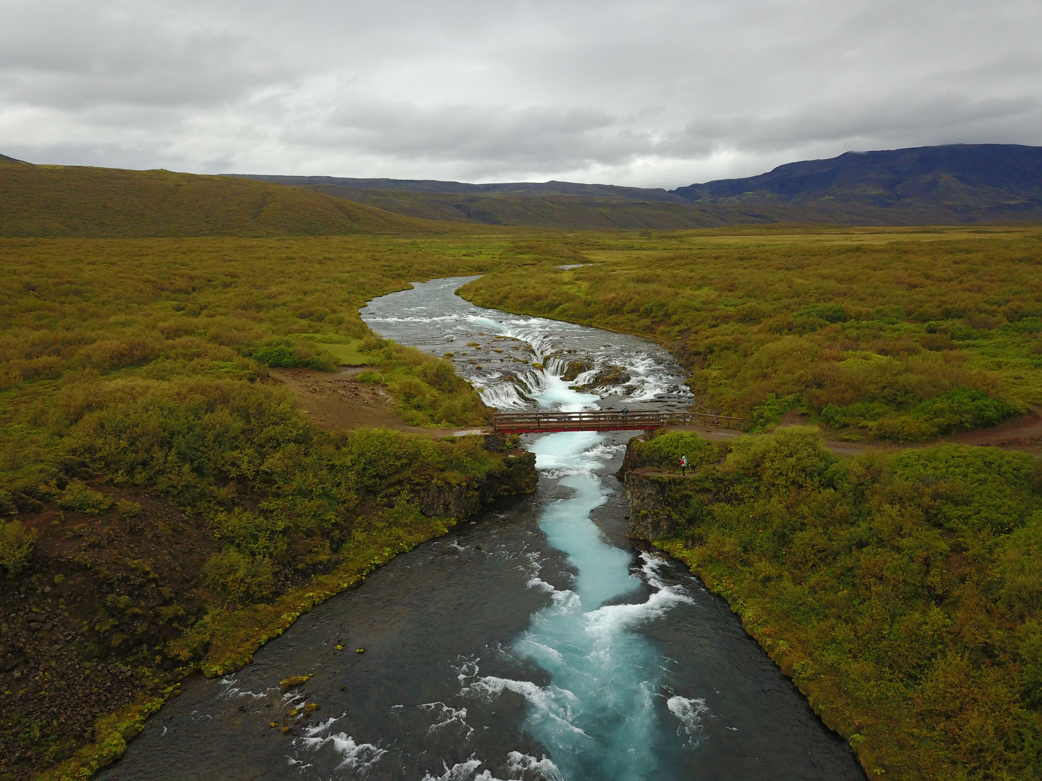 2017-09-04-Iceland-005-Bruarfoss-drone.JPG