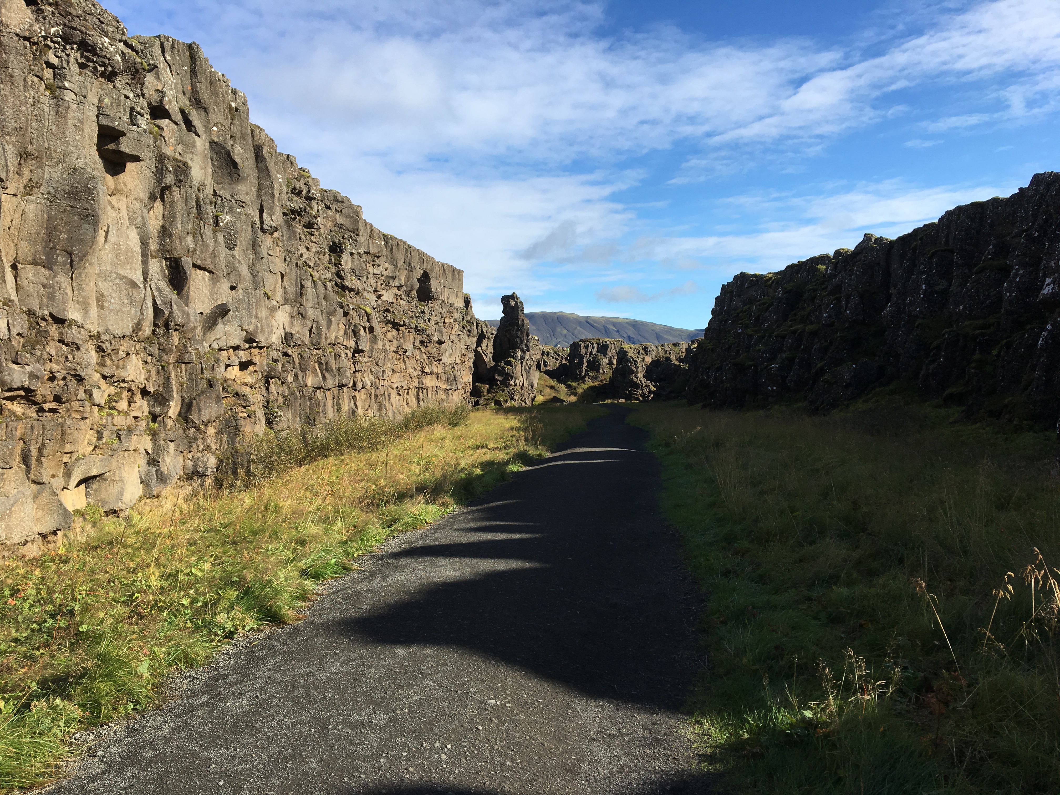 2017-09-05-Iceland-18-Thingvallavatn-Thingville.JPG