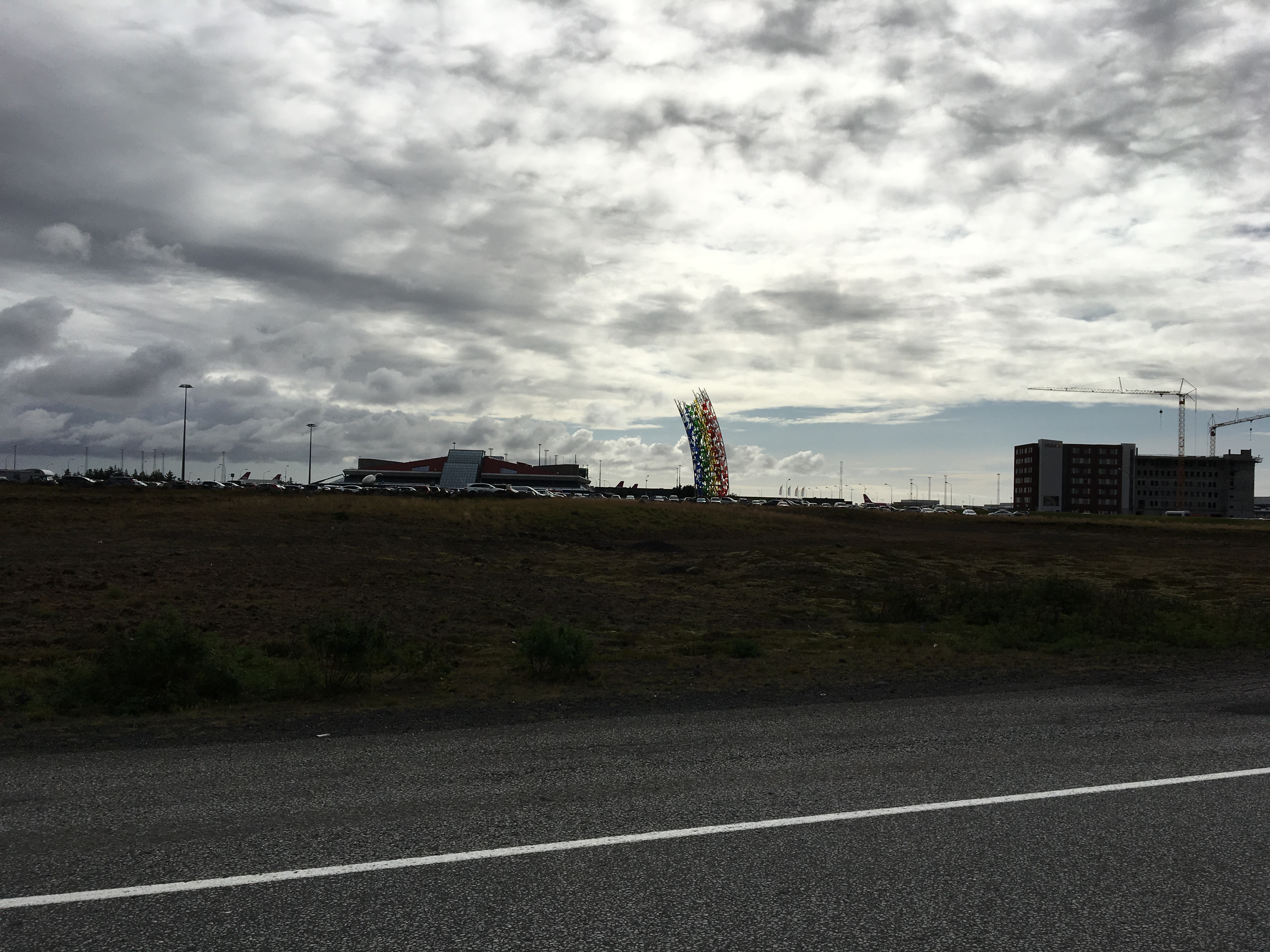 2017-09-05-Iceland-34-rainbow-art-at-airport.JPG