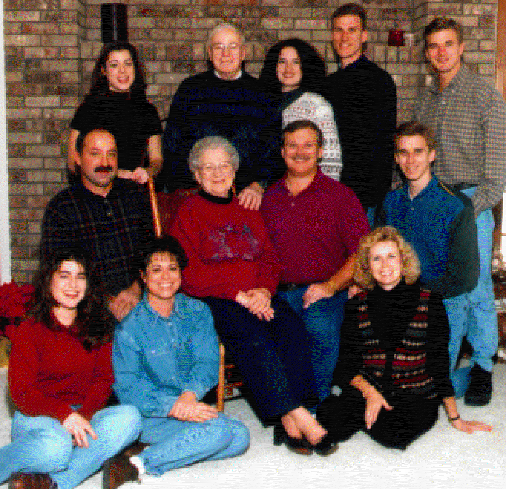 1997/oldpics/1024x768_xmas96h3.gif