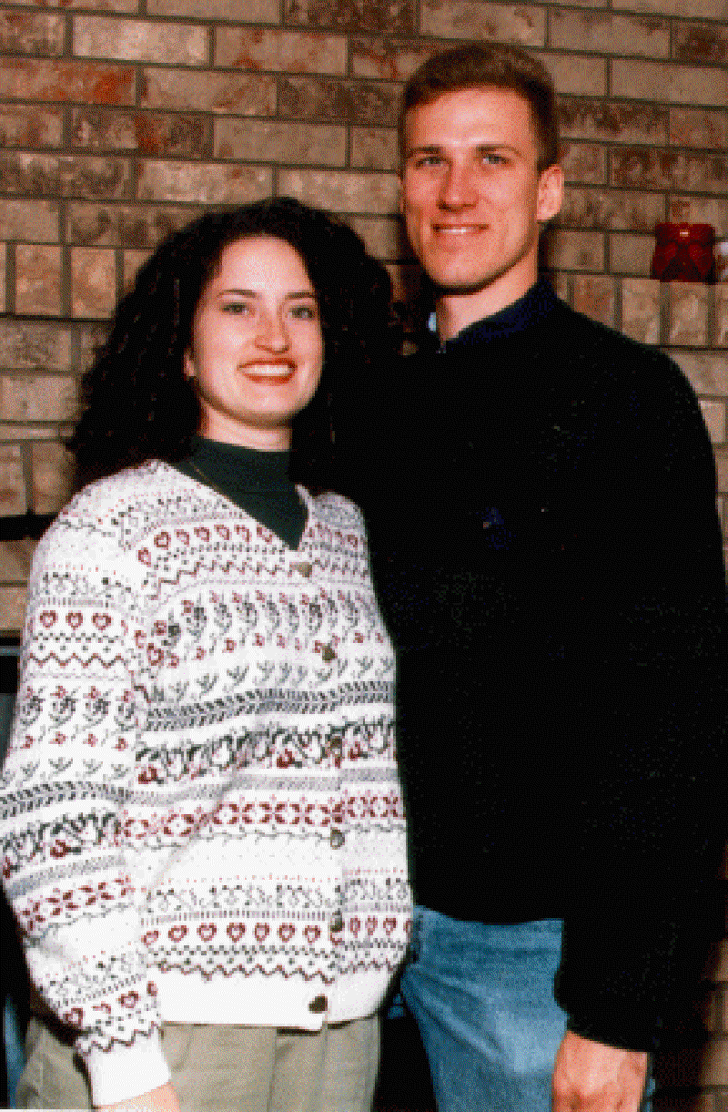 1997/oldpics/800x600_xms96ts2.gif