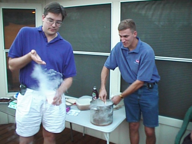 1998-08-t-bday-icecream4.jpg