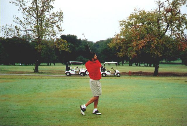 1998/09(September)/WHS-10yr-Reunion/golf/640x480_1998-10yr-golf-john_mueller2.JPG
