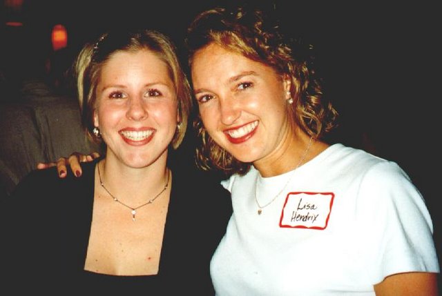 1998/09(September)/WHS-10yr-Reunion/happyhour/640x480_1998-10yr-hh-carrie-lisa_hendrix.JPG