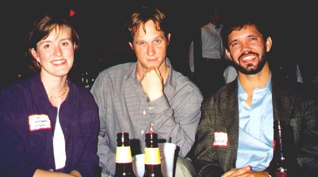 1998/09(September)/WHS-10yr-Reunion/happyhour/640x480_1998-10yr-hh-kristy_esteppe-doug_pendergras-john_mueller.JPG