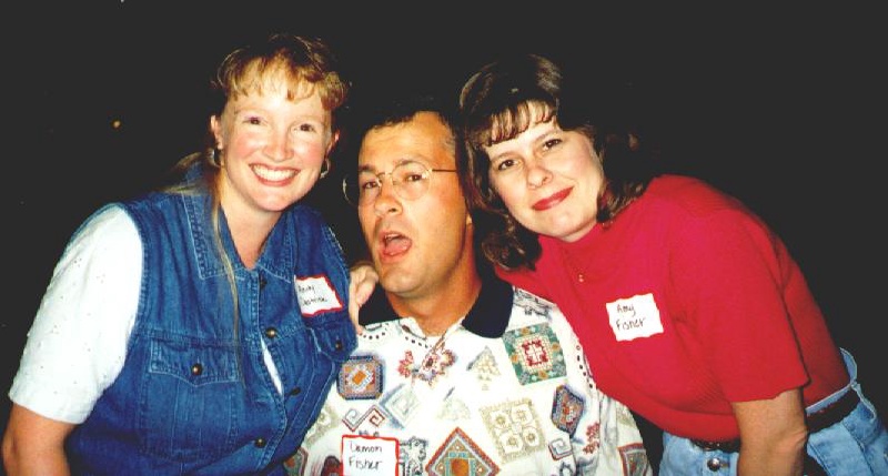 1998/09(September)/WHS-10yr-Reunion/happyhour/1998-10yr-hh-16.JPG