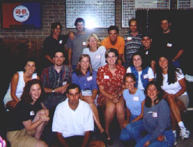 1998-10yr-picnic-child-free-people.JPG