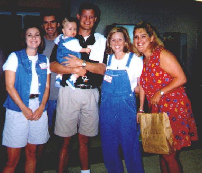 1998-10yr-picnic-lindsey-donaldson-hall.JPG