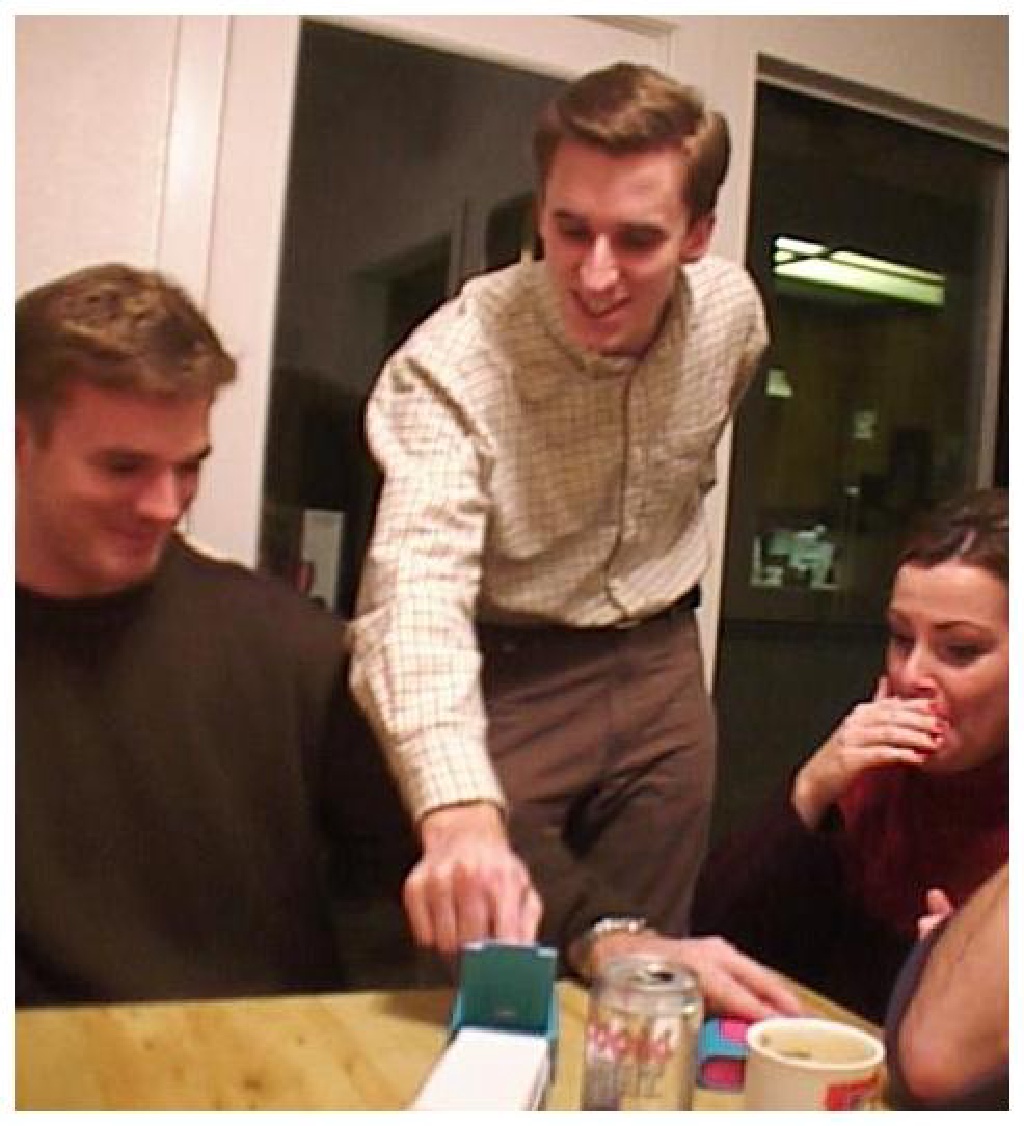 1998-12-xmas-b-Gaming-Josh.jpg