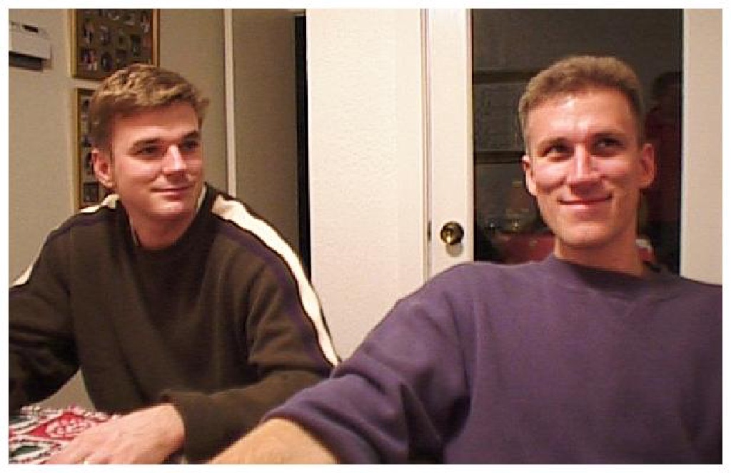 1998/12(December)/Christmas/1024x768_1998-12-xmas-b-gaming-Jus-Tra.jpg
