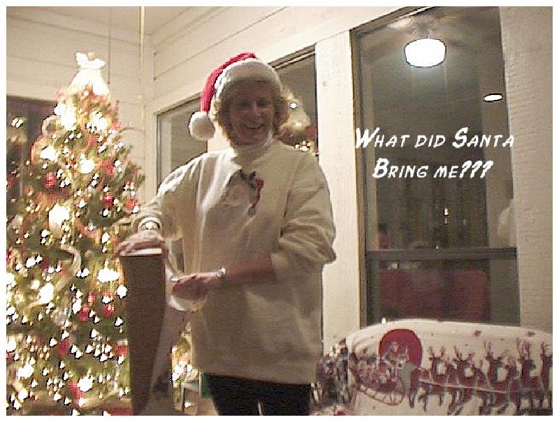 1998/12(December)/Christmas/800x600_1998-12-xmas-h-mom-golf-package.JPG