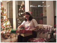 1998-12-xmas-h-susie-gift2.JPG