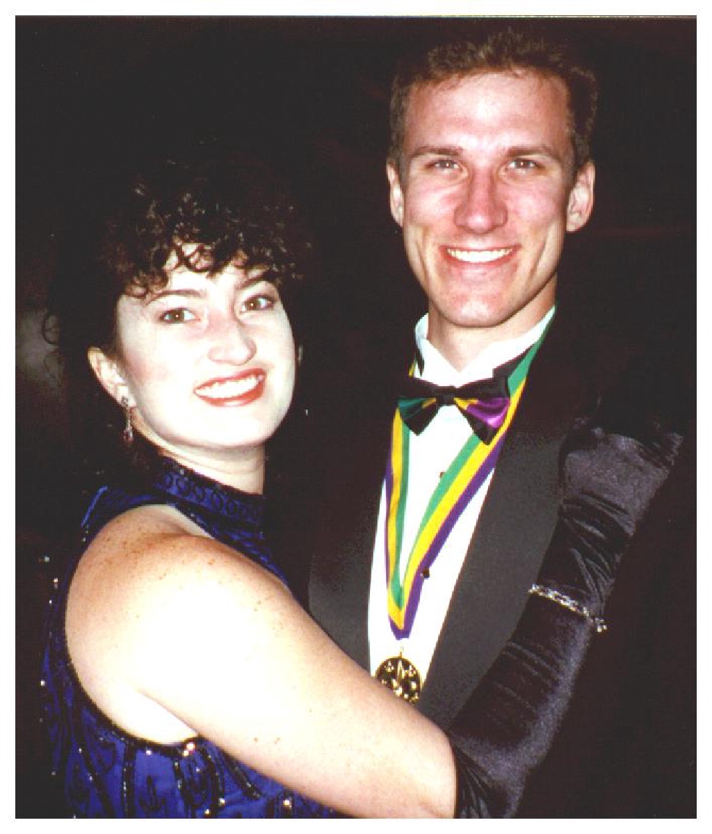 1999/02(February)/Mardi-Gras/1024x768_1999-01-Cor-Suzi-Travis-Dancing.jpg