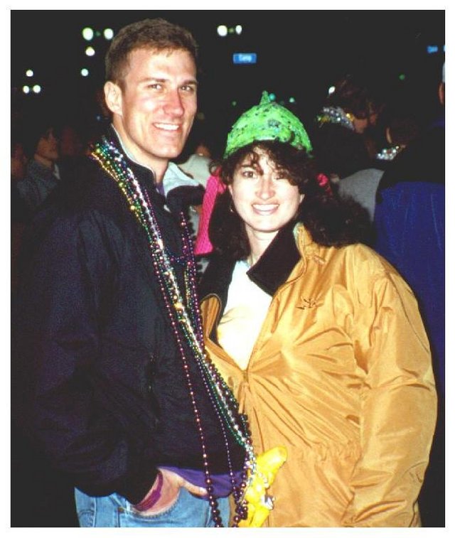 1999/02(February)/Mardi-Gras/640x480_1999-02-bourbon-Travis-Suzi.jpg