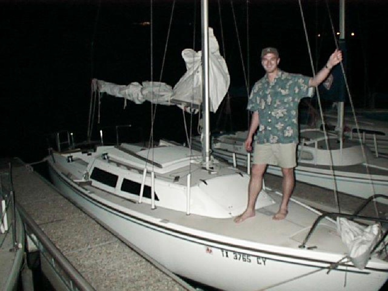 1999/04(April)/Piers_Angie_Car/800x600_psn00011.jpg