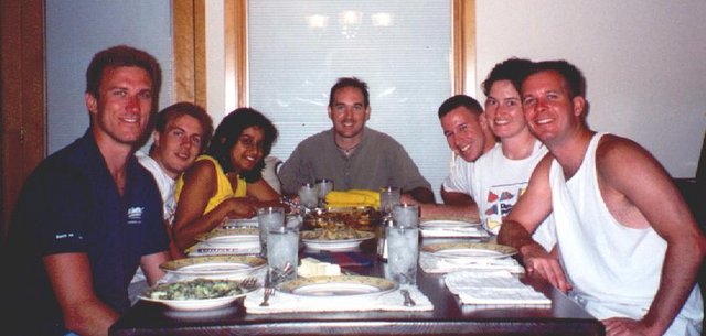 1999_06_LakeHouse_dinner1.jpg