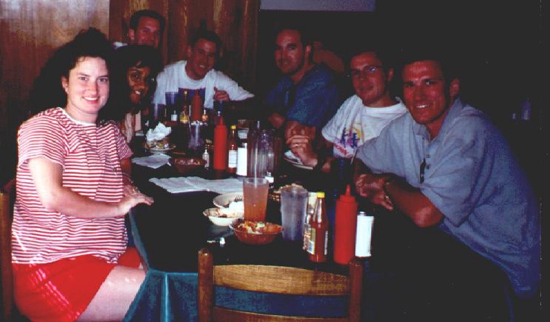 1999/06(June)/Jasper_Lakehouse/800x600_1999_06_LakeHouse_Catfish.jpg