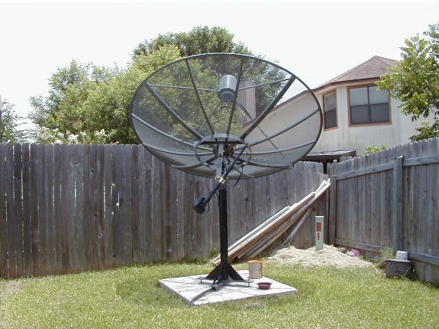 1999/06(June)/New_Camera_Test/640x480_sat-sq.jpg