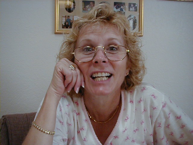 1999_0703_Mom_Goof2.jpg