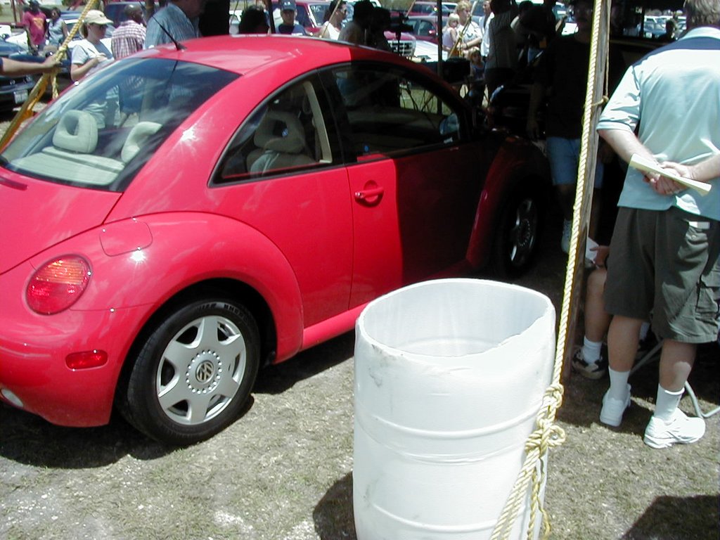 1999/07(July)/Car_Auction/1024x768_P7170020.JPG