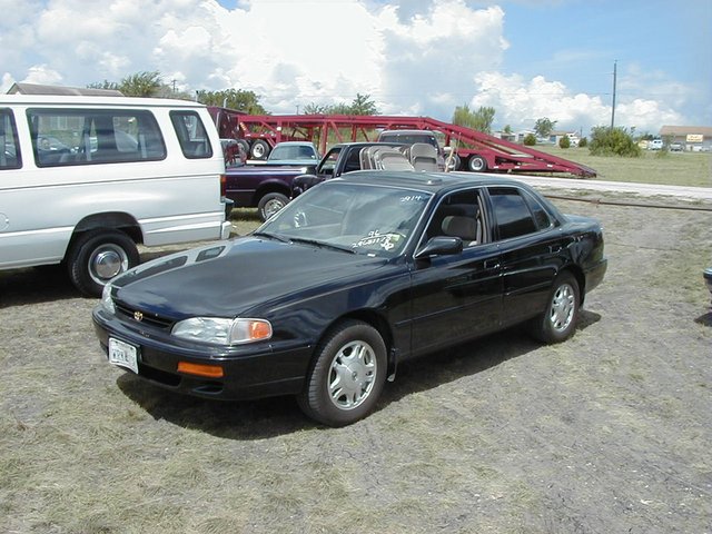 1999/07(July)/Car_Auction/640x480_P7170004.JPG