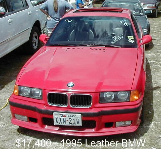 1999/07(July)/Car_Auction/640x480_P7170007.JPG