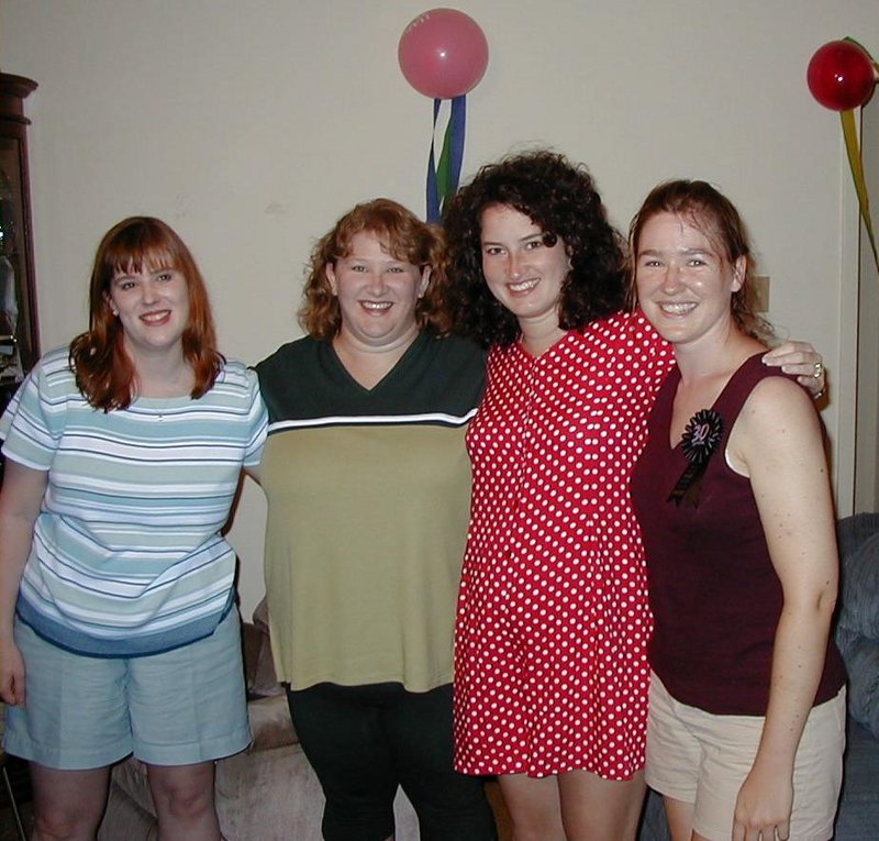 1999/07(July)/Karen_Bday/800x600_1999_07_Karen_Bday_19.jpg