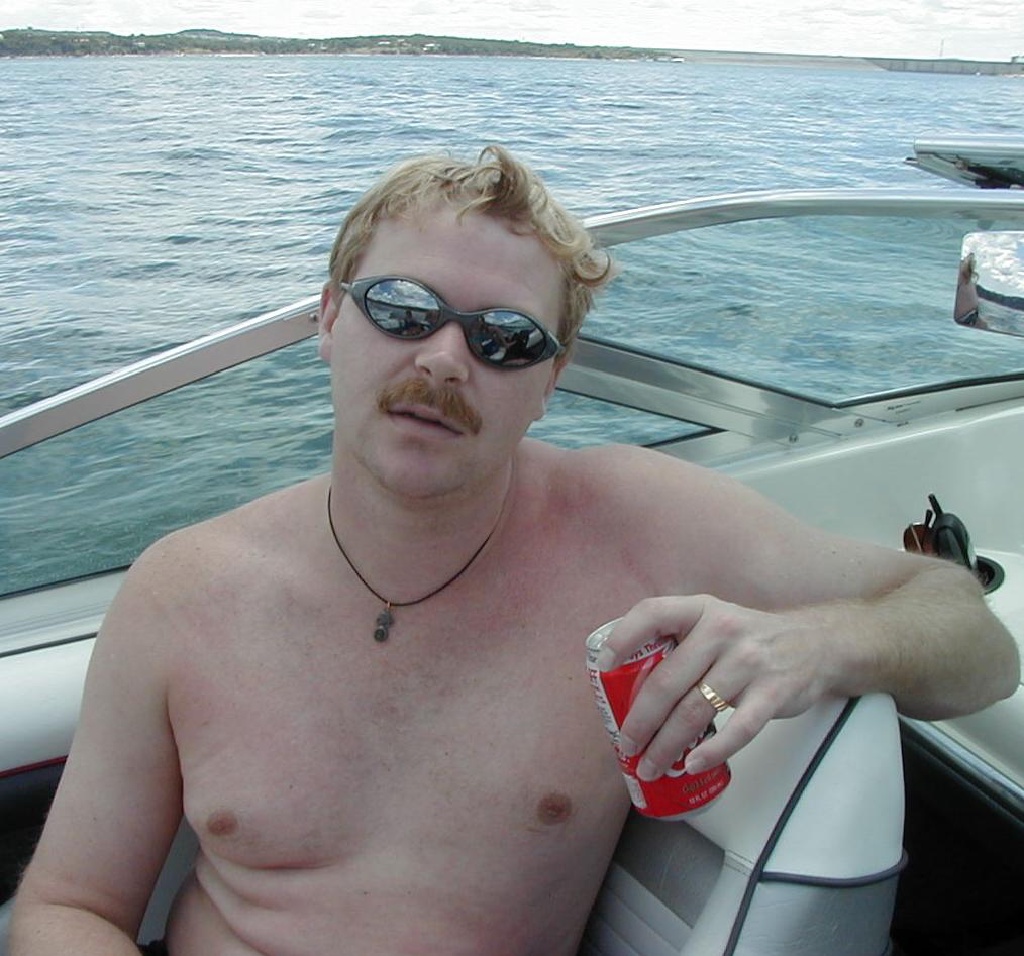 1999/07(July)/Lake_Travis/1024x768_1999-07-Lake_Travis_Doug.jpg