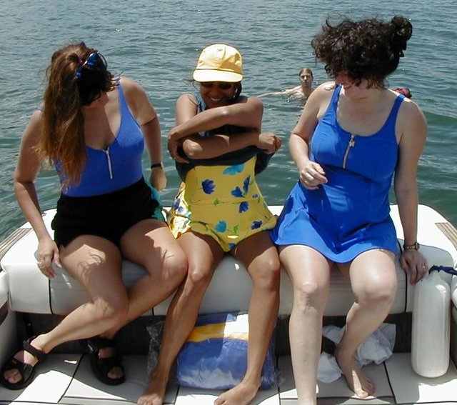 1999/07(July)/Lake_Travis/1999-07-Lake_Travis_3_Pregnant_Ladies1.jpg