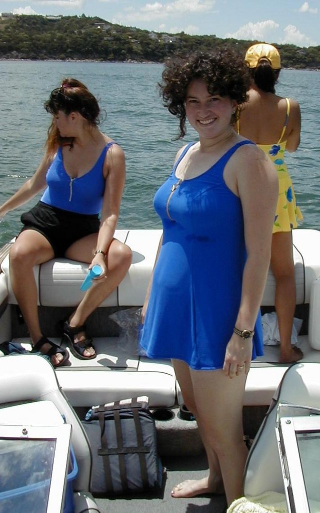 1999-07-Lake_Travis_Kiffin_Suzi.jpg
