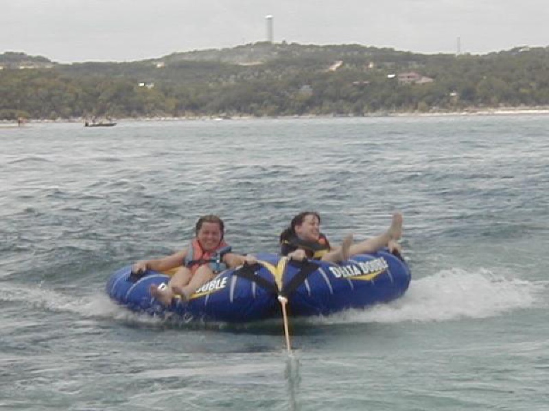 1999-07-Lake_Travis_Katie_Shanon_float2.jpg