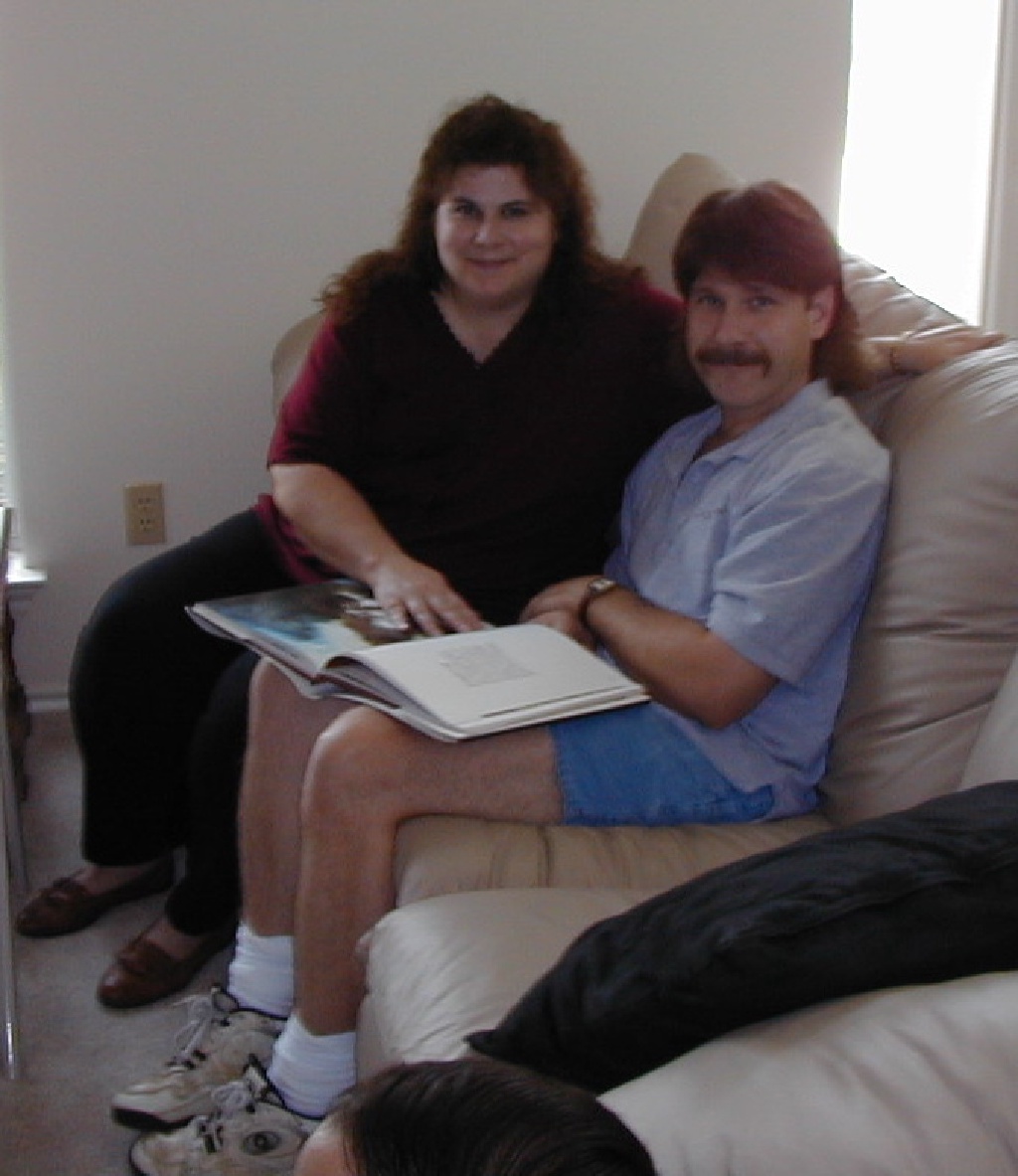 1999/08(August)/Baby_Shower/1024x768_1999_08_Shower_April_Steve.jpg