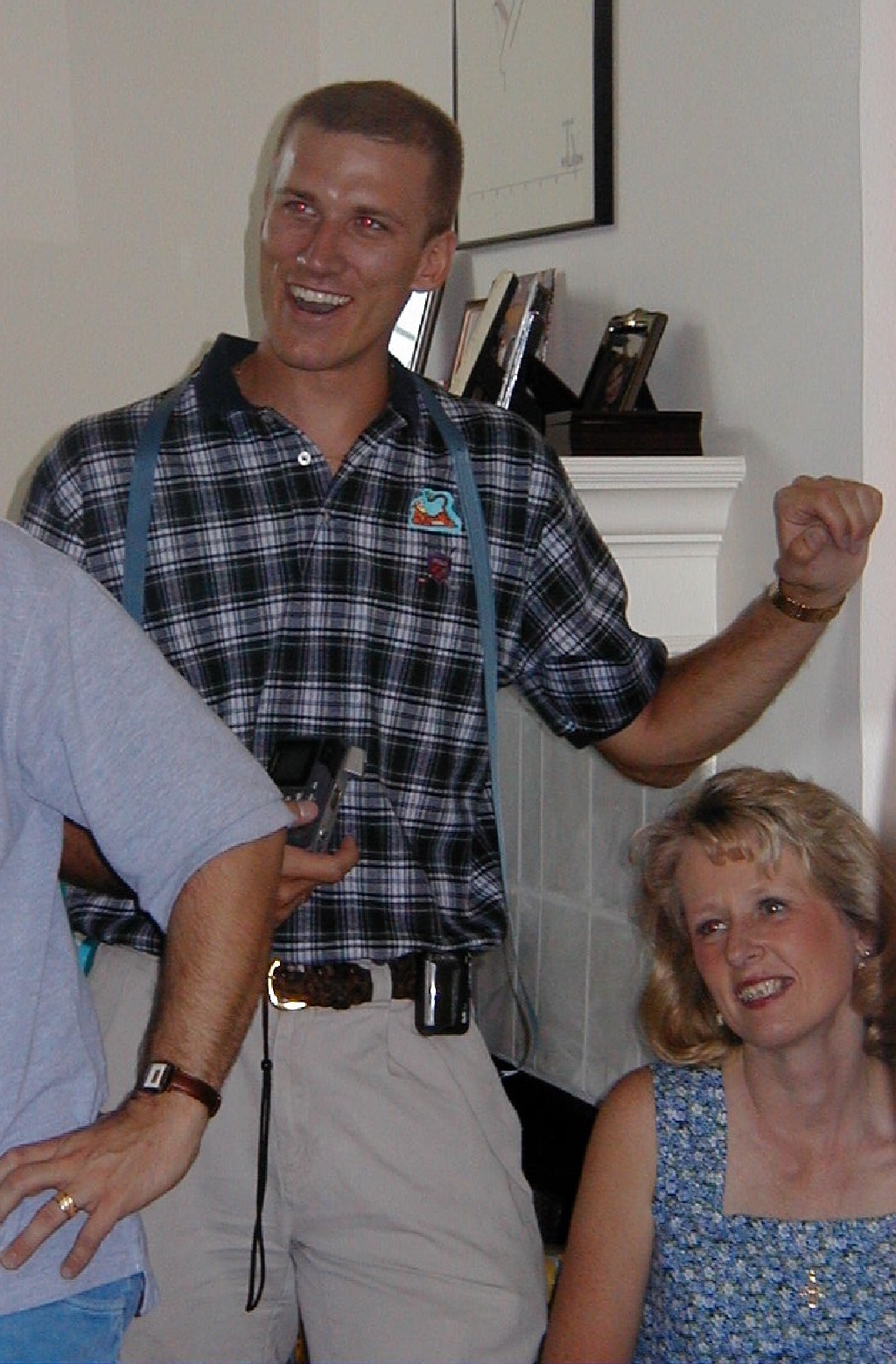1999_08_Shower_Travis_Julie.jpg