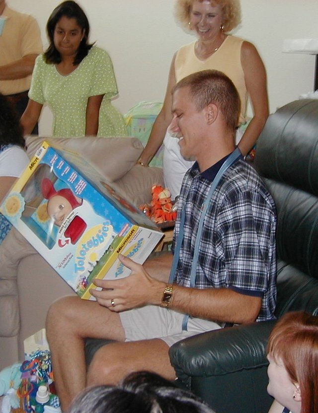 1999/08(August)/Baby_Shower/640x480_1999_08_Shower_Tubbie6.JPG