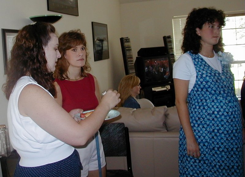 1999/08(August)/Baby_Shower/800x600_1999_08_Shower_Marci_Kim_Suzi.jpg
