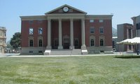 1999_08_Universal_Back2Future_ClockTower.jpg