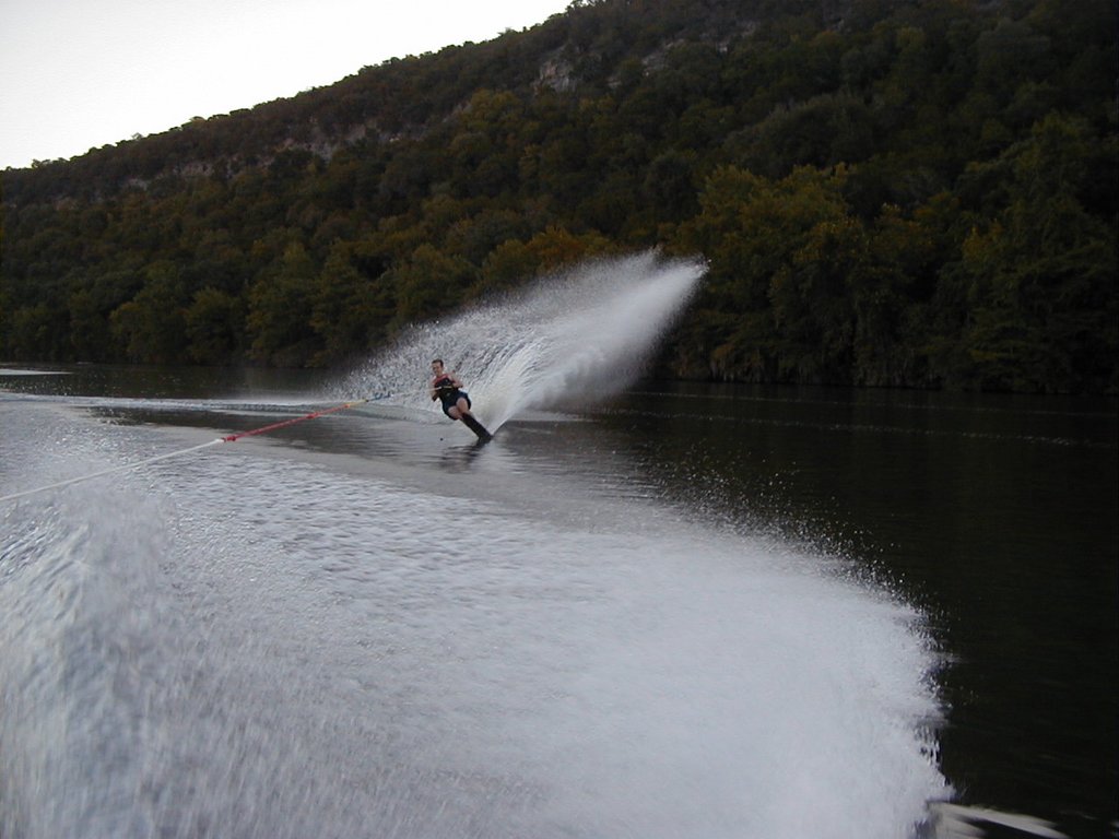 1999/08(August)/Water_Ski/1024x768_1999_08_waterski20.jpg