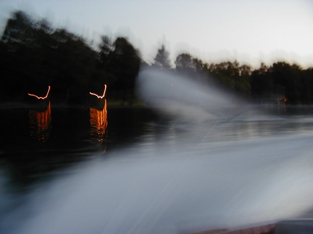 1999_08_waterski05.jpg