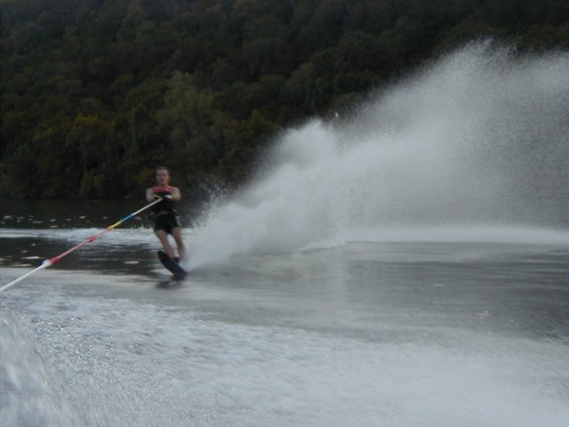 1999_08_waterski26.jpg