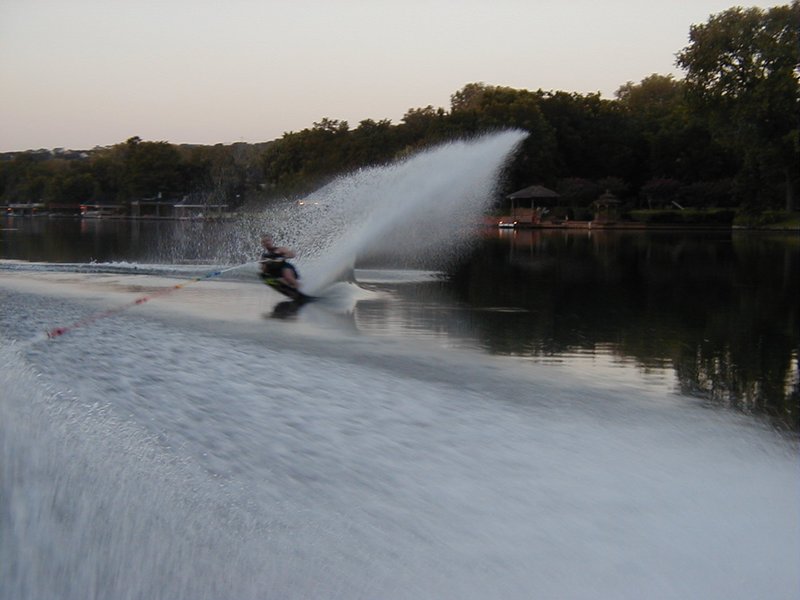1999_08_waterski11.jpg