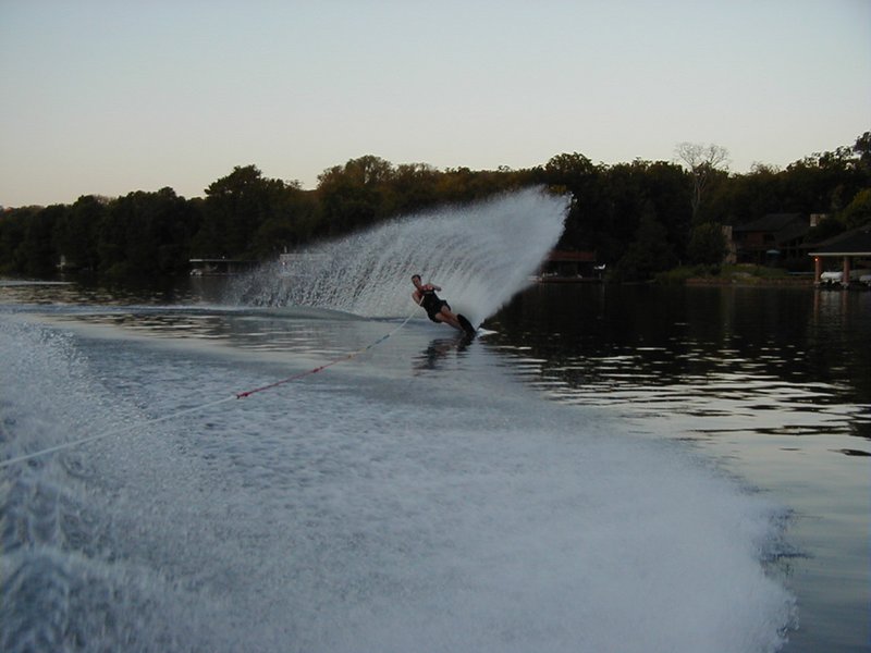 1999_08_waterski17.jpg