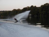 1999_08_waterski07.jpg
