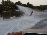 1999_08_waterski15.jpg
