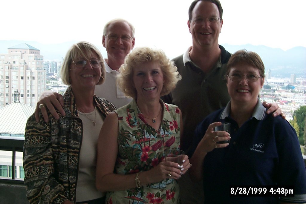 1999/09(September)/Mom_Dad_30th_Anniversary/P0000019.jpg