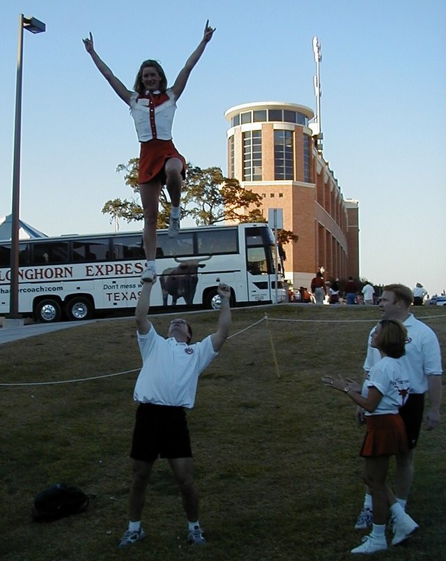 1999_11_13_Football_Cheering_02.jpg