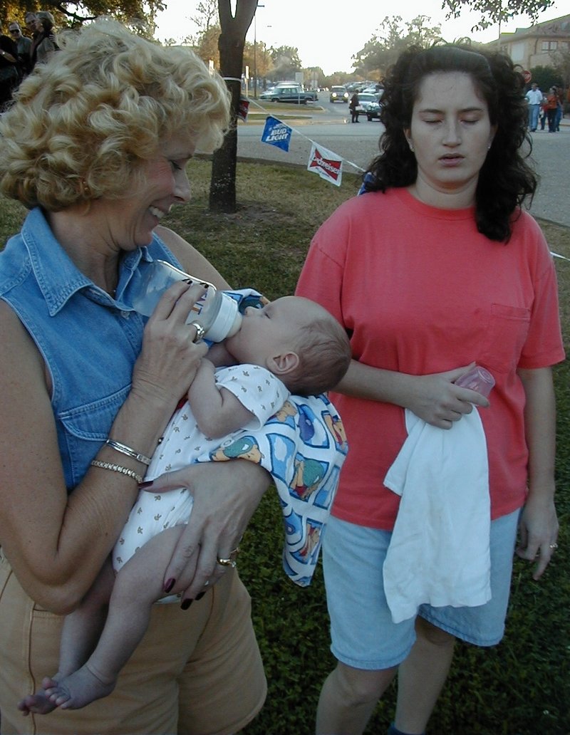 1999_11_13_Football_Janeen_Chance_Suzi_07.jpg