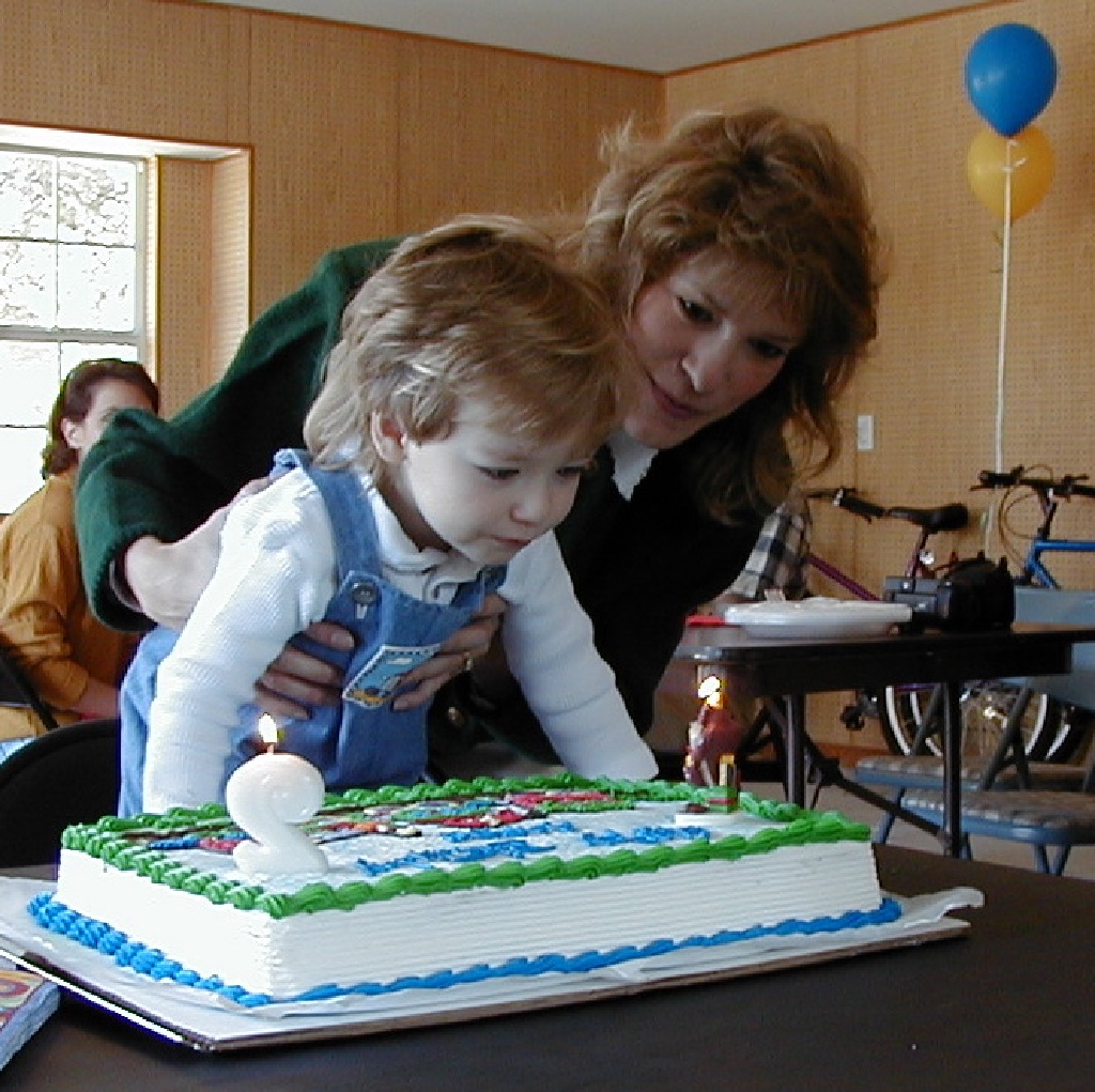 1999-12-04-Aaron-Bday-Kim-07.jpg