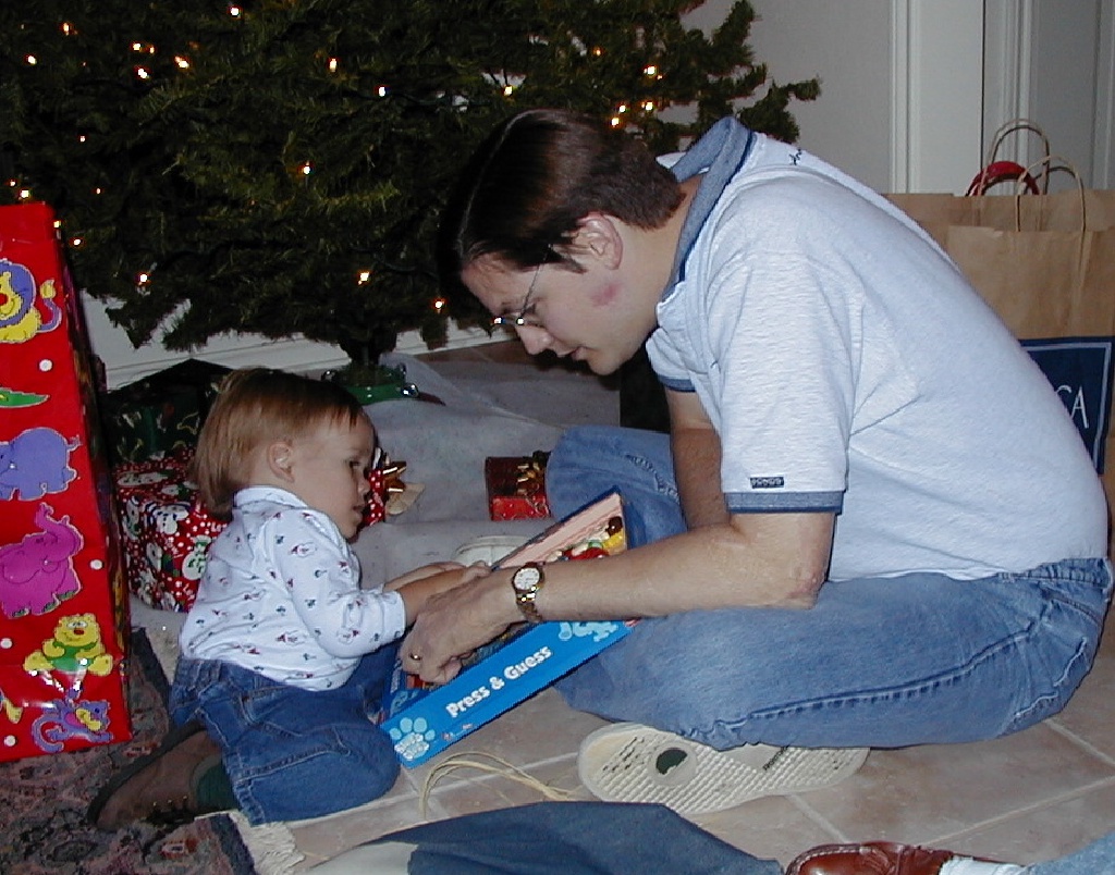 1999-12-16-Xmas-at-Mannings-Jack-Matt-06.jpg