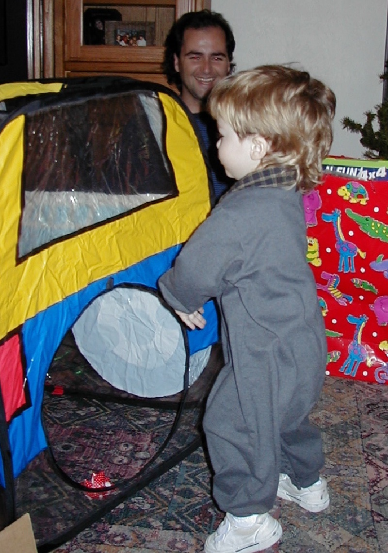 1999-12-16-Xmas-at-Mannings-Aaron-Jim-10.jpg