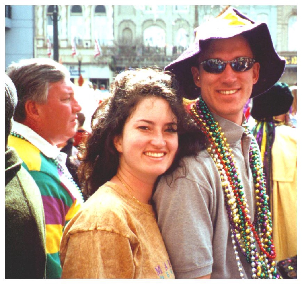 1999/Best/1024x768_1999-02-Parade-Randy-Suzi-Travis.jpg